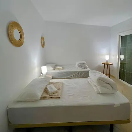 Villa Spacieuse Et Idealement Placee